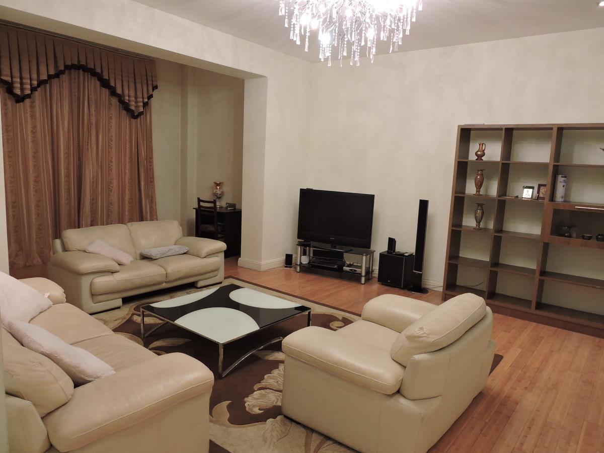 Апартаменти 1 Shota Rustaveli Avenue Тбілісі Екстер'єр фото