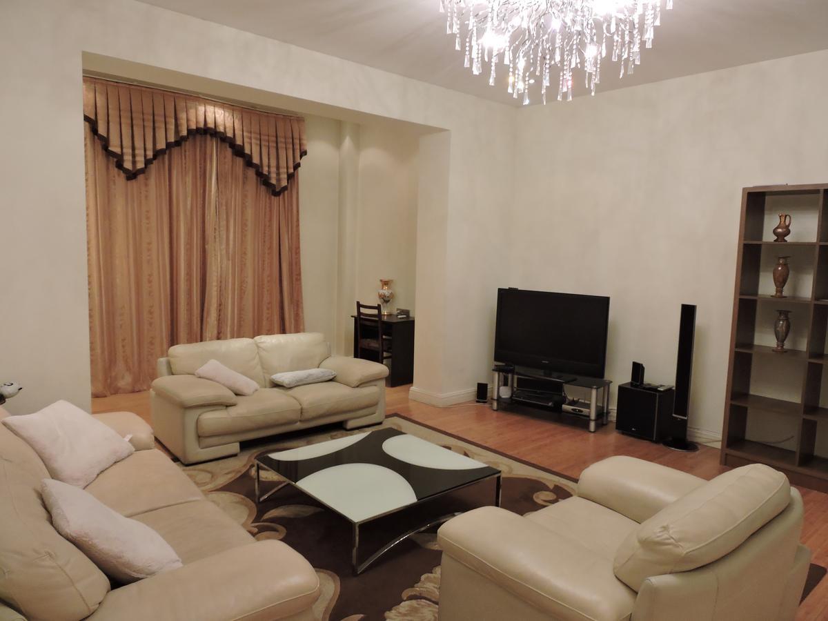 Апартаменти 1 Shota Rustaveli Avenue Тбілісі Екстер'єр фото